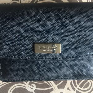 Kate Spade Petty Laurel Way black wallet